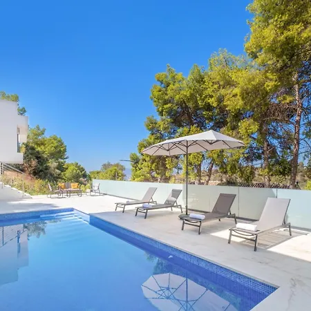 Homestay Coliving Double In Ariela With Pool And Sea And Mountain Views Malaga